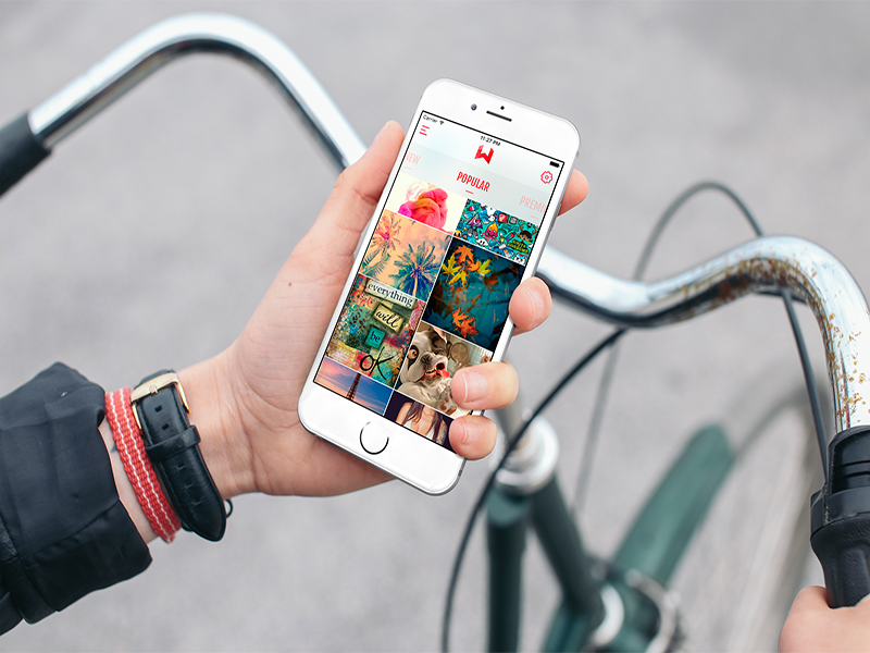 Original Wallz wallpaper gallery showing its Popular tab on a phone